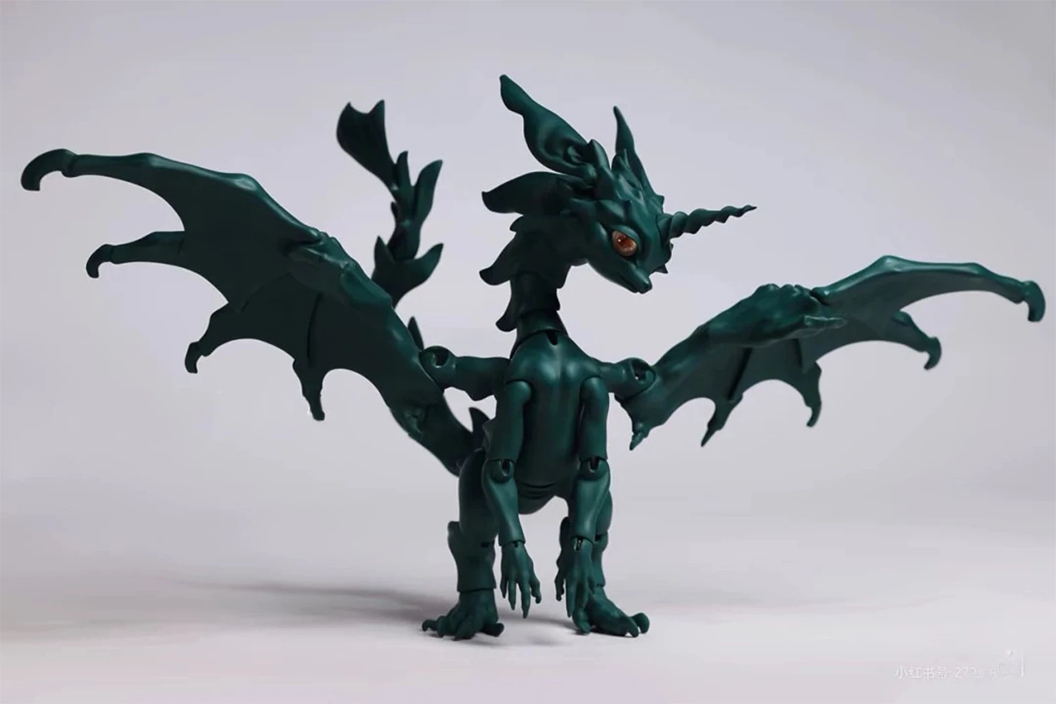 Pre-order Lafaye Resin 1/4 BJD Dragon Animal Model Adjustable Wings Multiple Magnetic Interchangeable Horns Ball-Jointed Doll