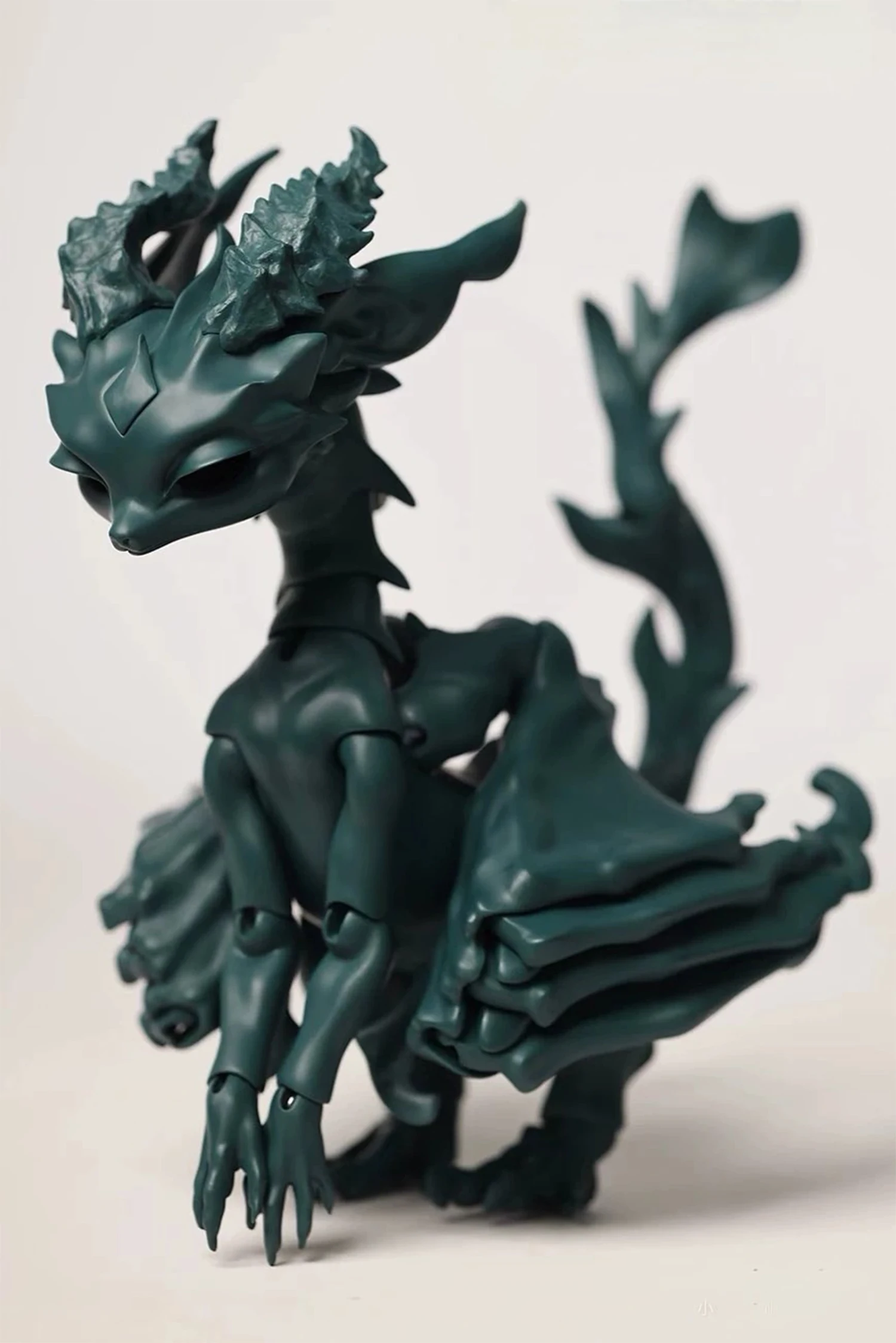 Pre-order Lafaye Resin 1/4 BJD Dragon Animal Model Adjustable Wings Multiple Magnetic Interchangeable Horns Ball-Jointed Doll