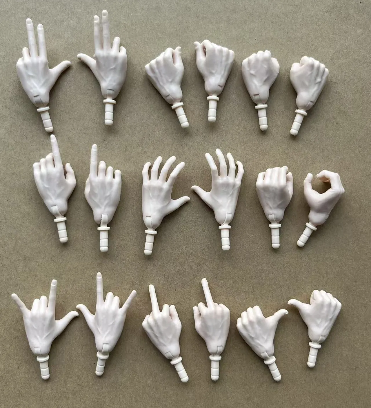 MENGF Male Doll Hands 9 Gestures Parts 1/6 Doll Accessories DIY Doll Soilders Figure Parts Beige White Superwhite Doll Hands