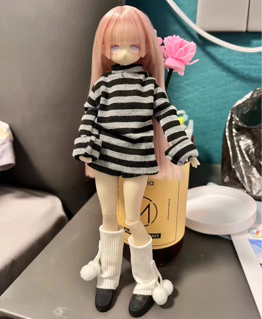 1/6 Doll's Clothes Suit for Azone/ob22/blyth Doll Striped Top and Denim Shorts Set Casual Outfit Toys Doll Accessories, No Doll