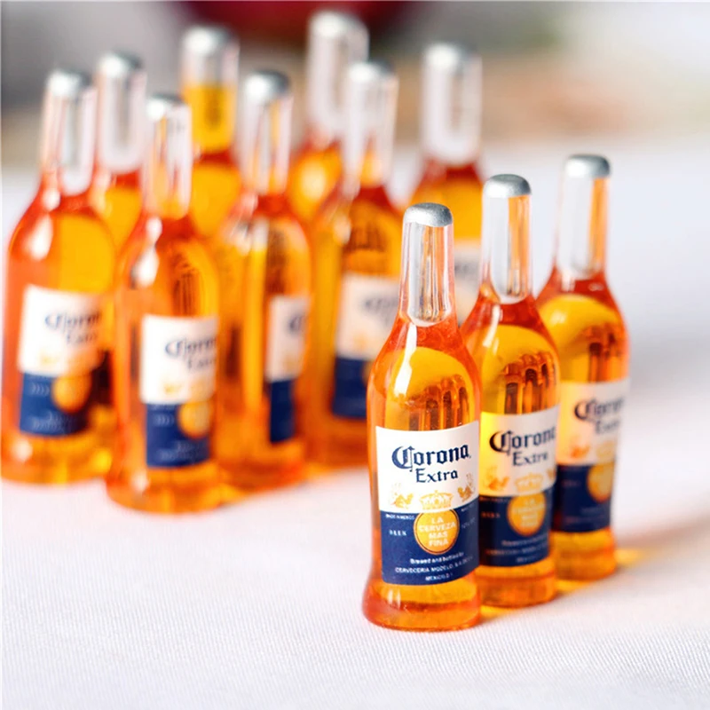 【M】10Pcs 1:6 Dollhouse Miniature Resin Beer Bottle Simulation Wine Bottle Model Doll House Accessories Kids Toys