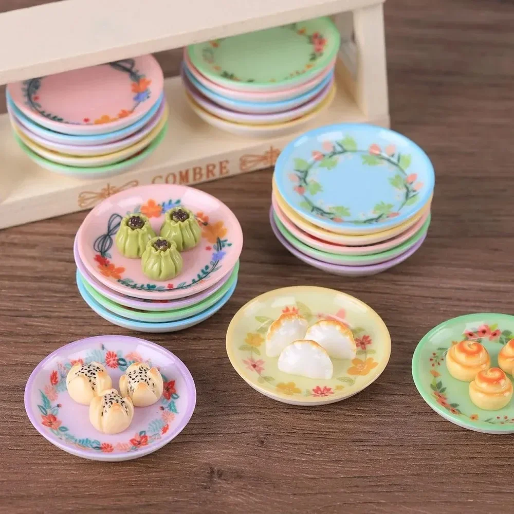 10Pcs 1:12 Scale Dollhouse Mini Country‑Style Floral Plate Model, Beautiful Decorative Dish Ornaments for Food Play Scene Layout
