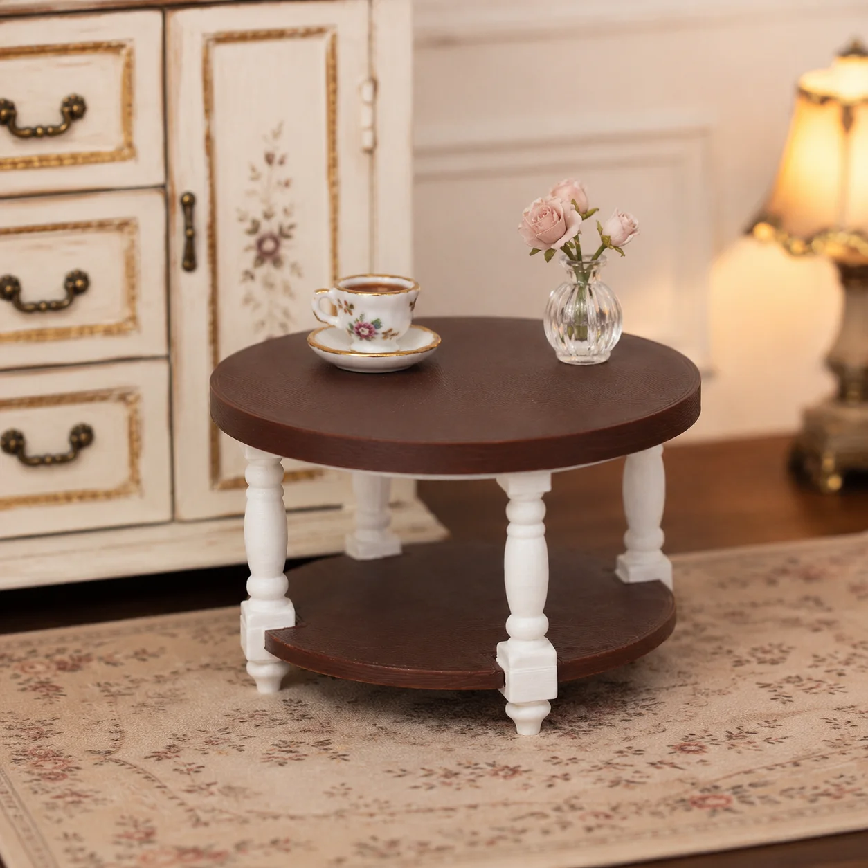 Dollhouse Furniture, Miniature Furniture, Dollhouse Miniature Models, 1:12 Scale 3D Printed American Country-Style Vintage Double-Layered Small Coffee Table, Pla Material, Not Made of Wood. The Double-Layer Structure Combines Display and Storage Functions, Making It Suitable for Decorating Scenes Such as Dollhouse Living Rooms and Leisure Areas, and Is Ideal for Displaying Mini Books, Tea Sets, Ornaments, and Decorative Items.