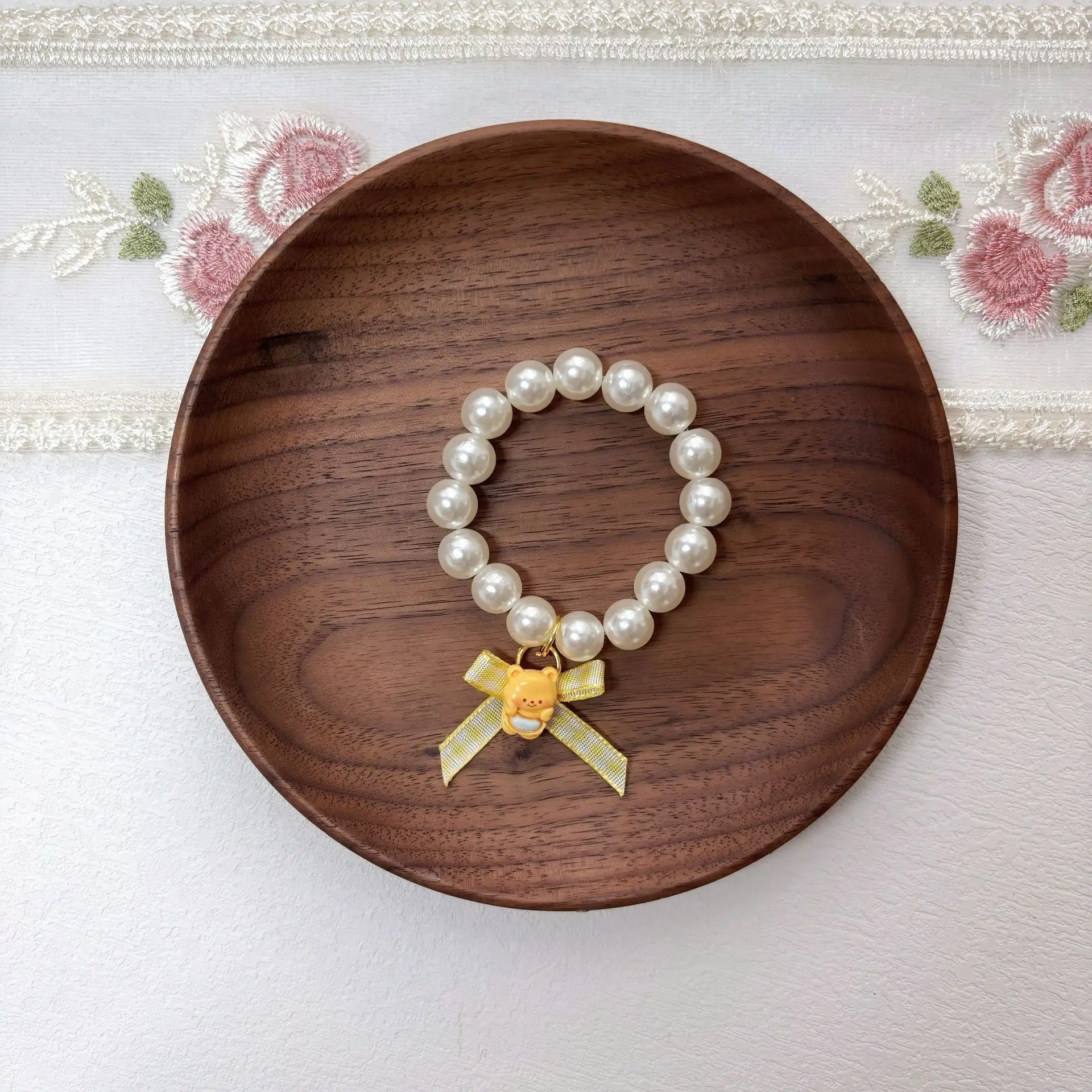 Elegant Pearl Necklace Accessory For 15/17cm Labubu Dolls Perfect For I/II/III Generations  Glamorous Sitting Party Outfits