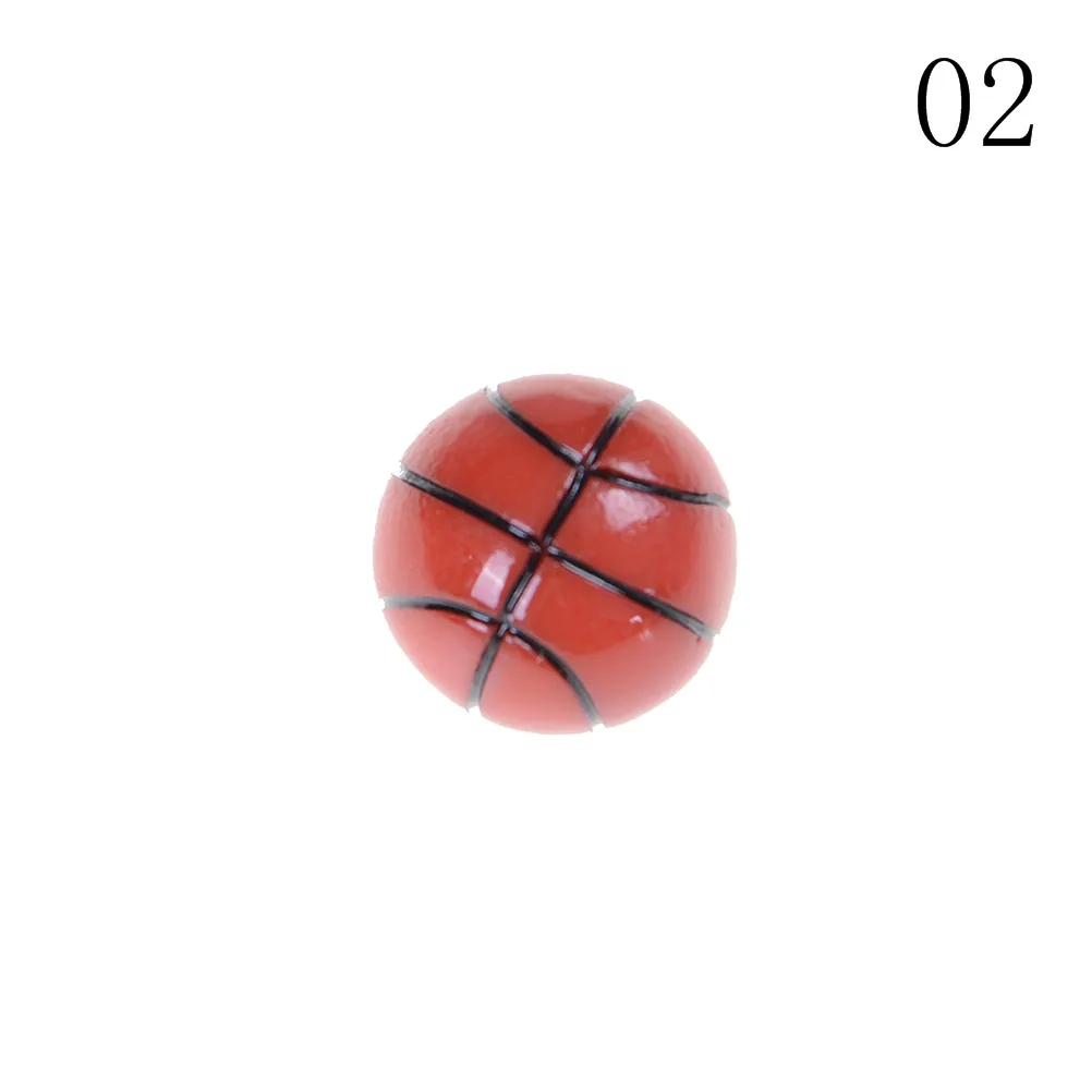 1Pcs 1:6/1:12 Dollhouse Miniature Sports Balls Soccer Football and Basketball Decor