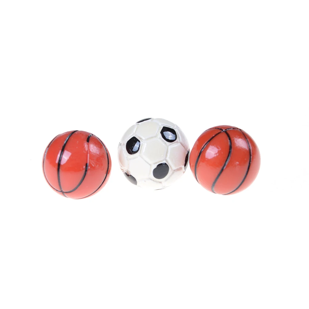 1Pcs 1:6/1:12 Dollhouse Miniature Sports Balls Soccer Football and Basketball Decor