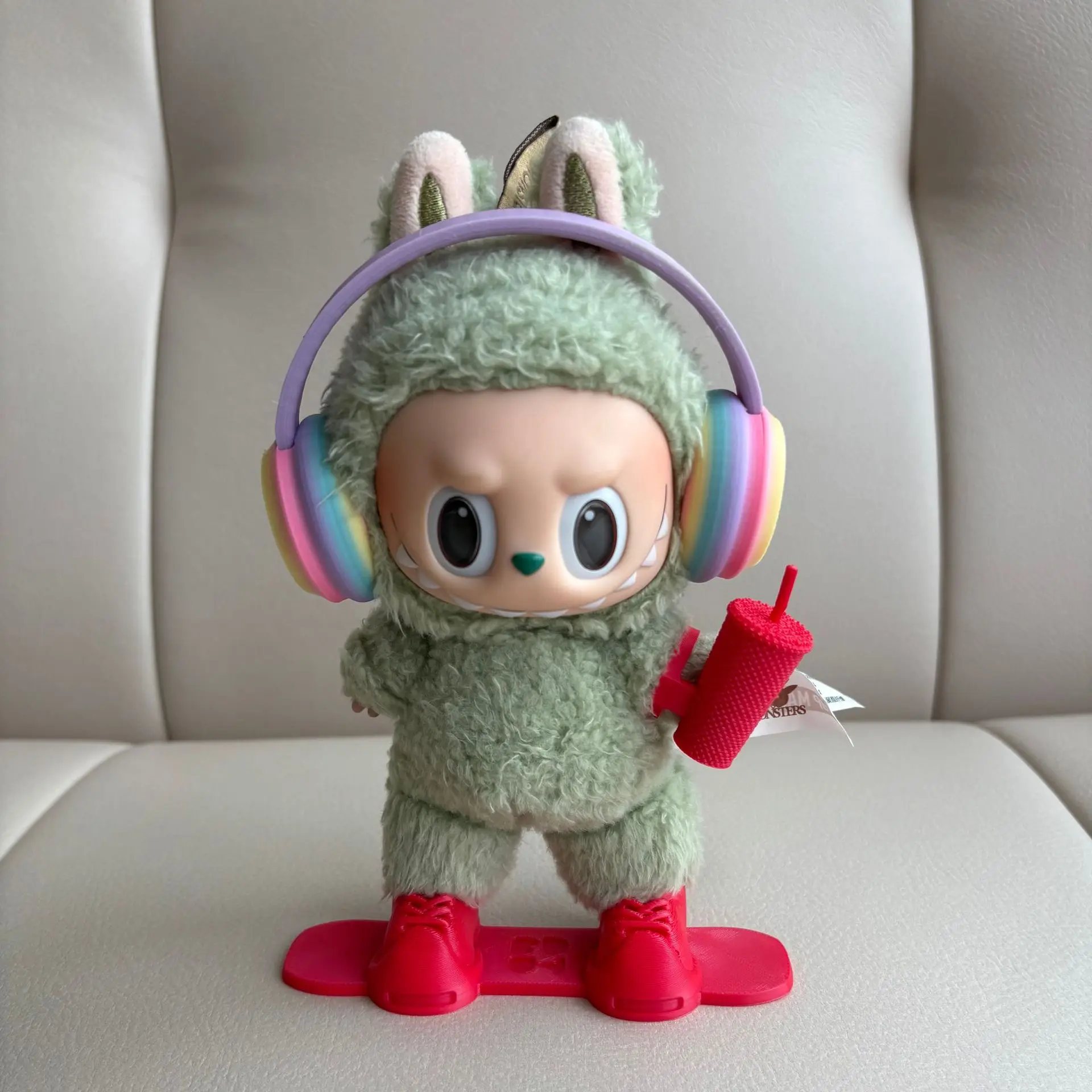 For Cloth Latest Labubu Ski Snowboard Shoes Bracelet Mini Ature Cup Props Colorful And Fashionable For Labubu Headphones