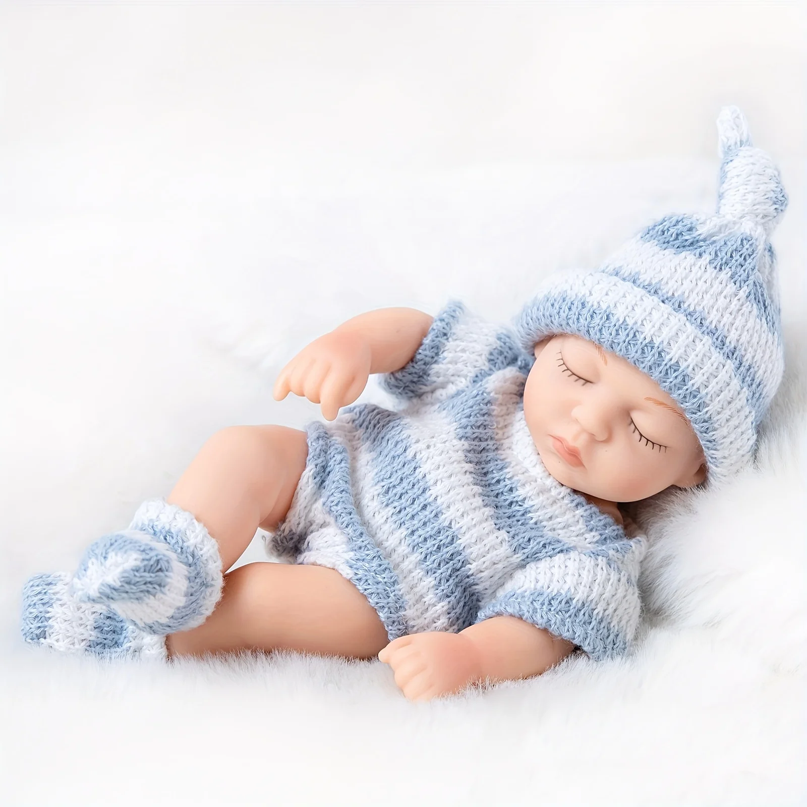 Mini 7 Inch Reborn Doll Sleeping Baby Doll 19cm Born Dolls Baby Toys ,The Best Gift for Girls.