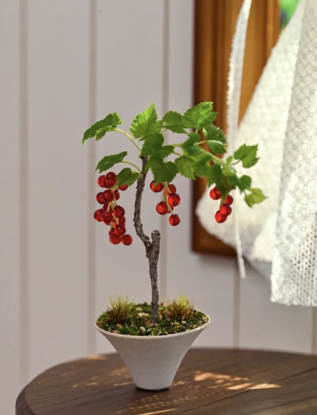 Handmade Clay Vine Plants Collection: Wisteria, Ivy & Rose Vine Miniatures with Lotus & Chrysanthemum for 1:6 Dollhouse Garden