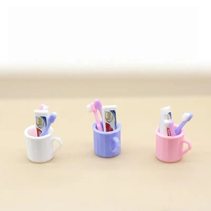 1 Set Doll House Furniture Accessories Toy 1/12 Dollhouse Miniature Mini Cup Toothpaste Toothbrush