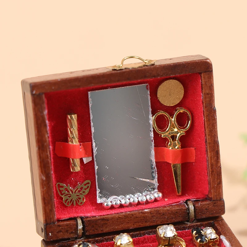 1Pc Mini Jewelry Box Model Dollhouse Miniatures Children DIY Miniatures Doll.