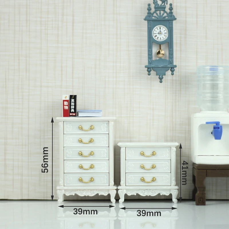 1Pc Dollhouse Furniture Ornaments Mini European Style Retro High And Low Cabinet Model Shooting Scene Props