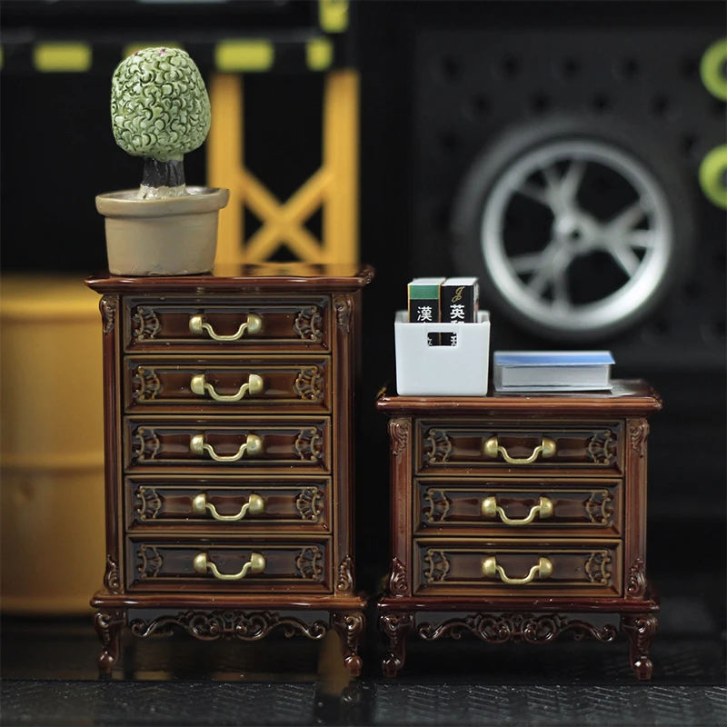 1Pc Dollhouse Furniture Ornaments Mini European Style Retro High And Low Cabinet Model Shooting Scene Props