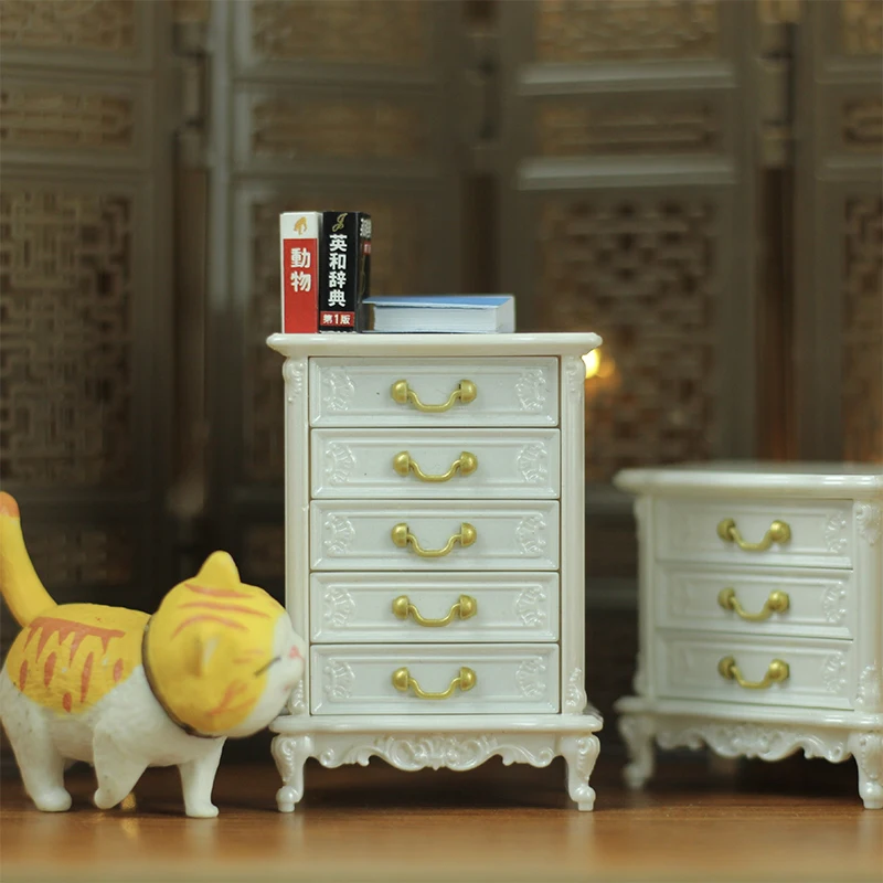 1Pc Dollhouse Furniture Ornaments Mini European Style Retro High And Low Cabinet Model Shooting Scene Props