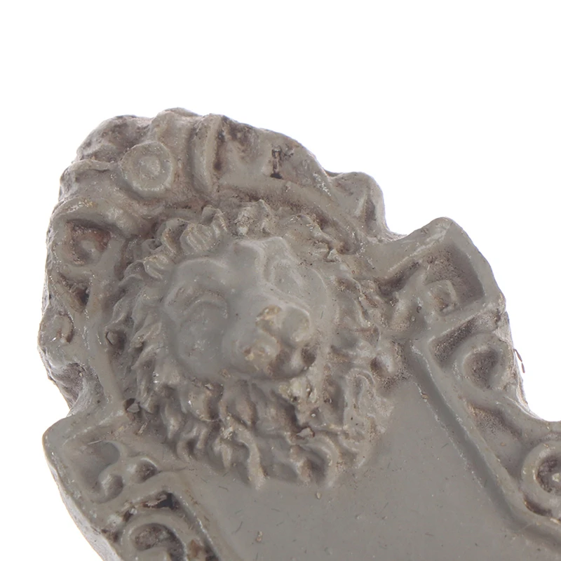 New Hot!1pc Dollhouse Miniature Garden Pool Mini Lion Head Wall Decor Pool Garden Decor Doll House Accessories Kid Toy Gifts
