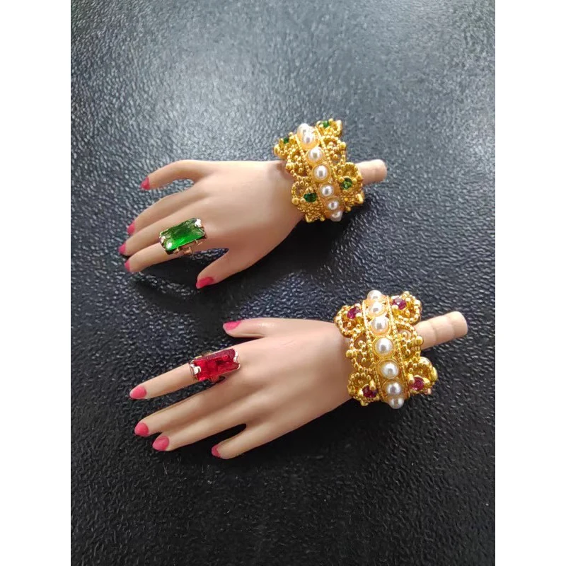 Doll Jewelry Decoration 1:6 Dollhouse Mini Handmade Jewelry Bracelets/Jewelry Model for Doll Decorative Toys,Gift Accessories