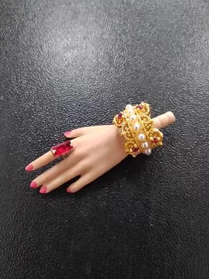 Doll Jewelry Decoration 1:6 Dollhouse Mini Handmade Jewelry Bracelets/Jewelry Model for Doll Decorative Toys,Gift Accessories