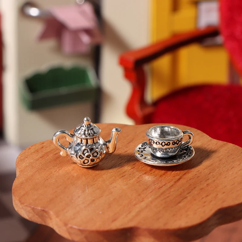 1Set 1:12 Dollhouse Miniature Teapot Cup Saucer Metal Tea Set Dining Table Model Decor Toy Doll House Accessories