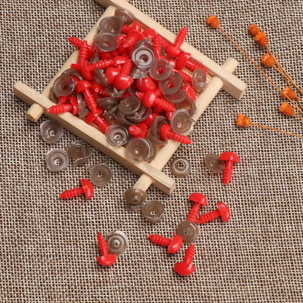 100pcs Crafts Plastic Triangle Noses For Dolls Toys For Bear Buttons Toy DIY Safety Nose Accessories
