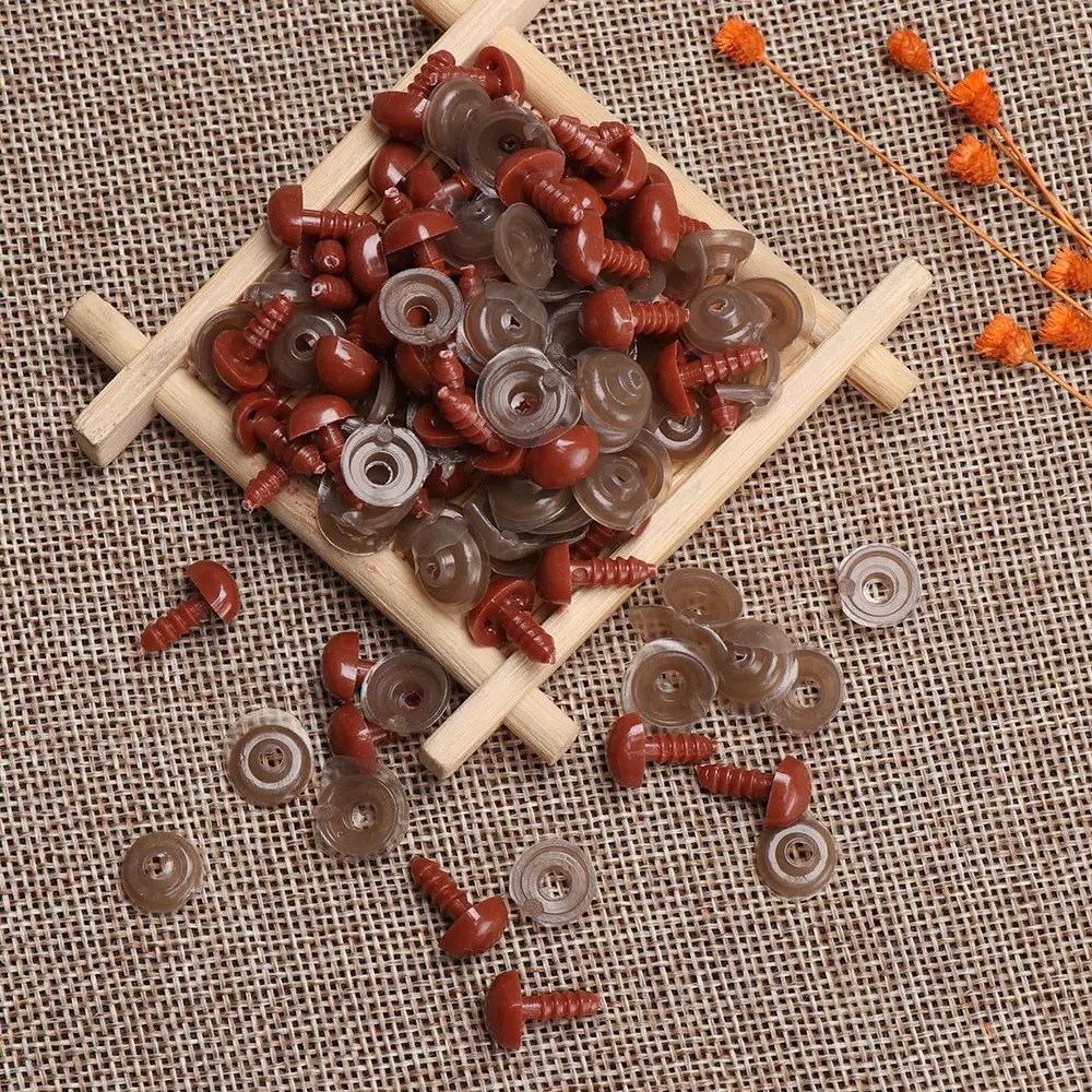 100pcs Crafts Plastic Triangle Noses For Dolls Toys For Bear Buttons Toy DIY Safety Nose Accessories