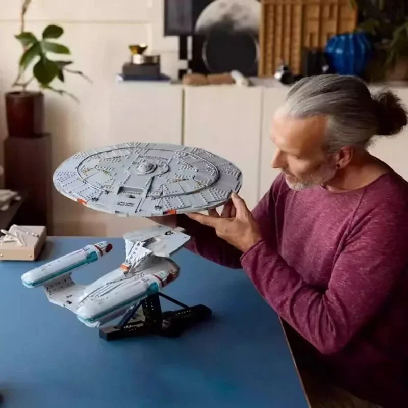 3600Pcs 2026 New 10356 Star Trek Enterprise NCC-1701-D Ship Building Blocks Bricks Model Toys For Birthday Children Gift