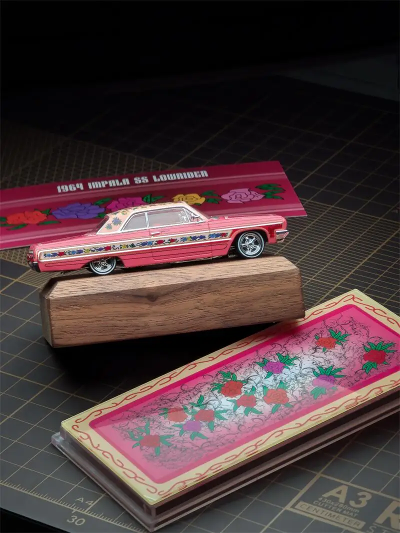 97m 1:64 1964 Impala LowRider Gypsy Rose / ARCHDEMON Diecast Model Car