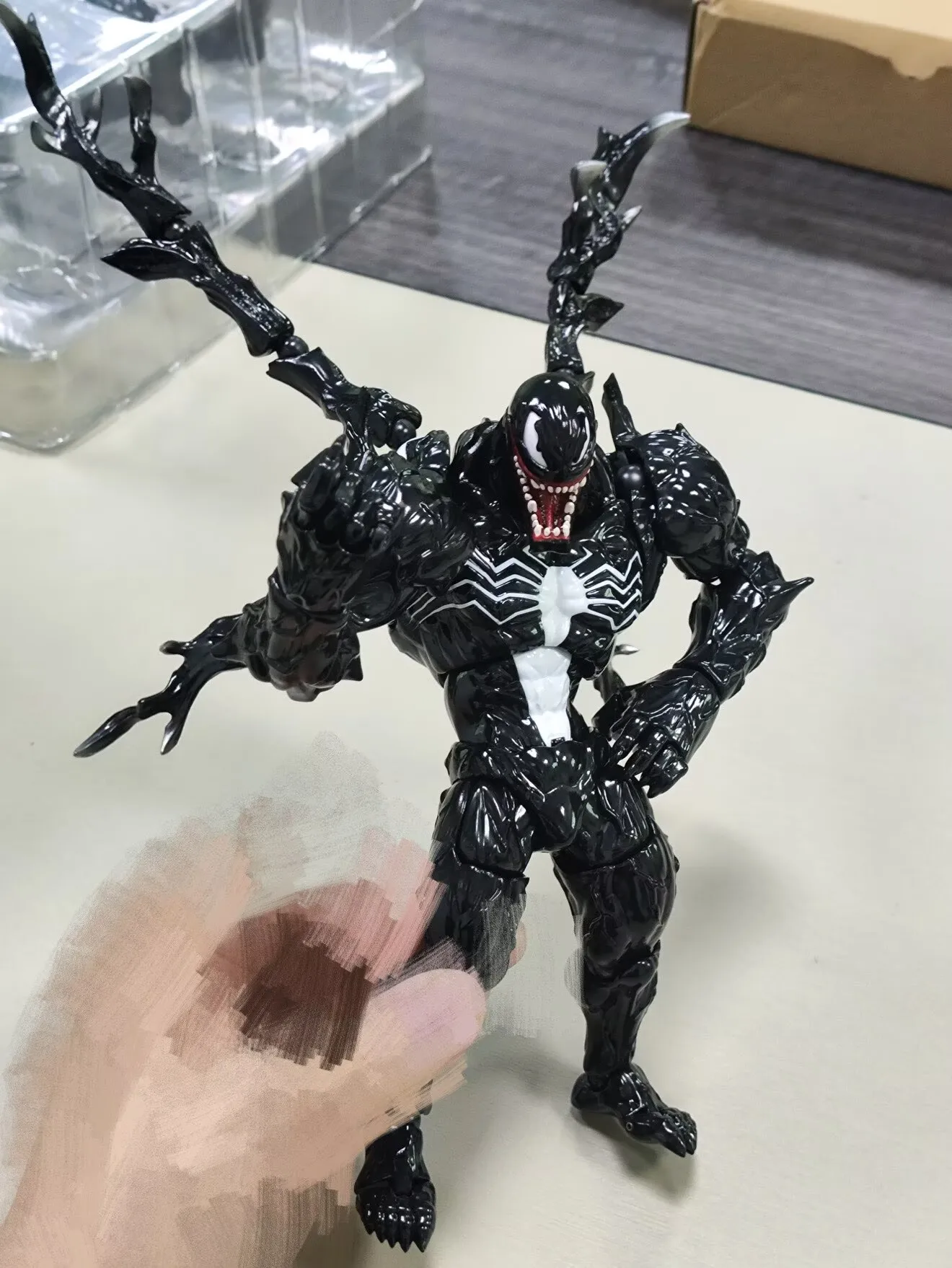 New PC Toys Black Ver Blue Ver Venom Amazing Yamaguchi Venom Black Ver Venom Solid Color Ver Venom Action Figure Gifts Toys