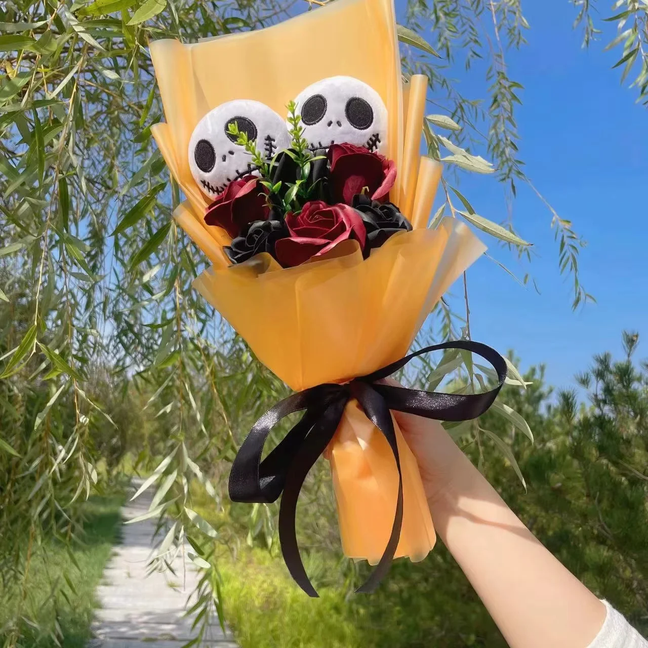 Halloween Plush Doll Toy With Flowers Bouquet Stuffed Animals Valentine Christmas Graduation Gift