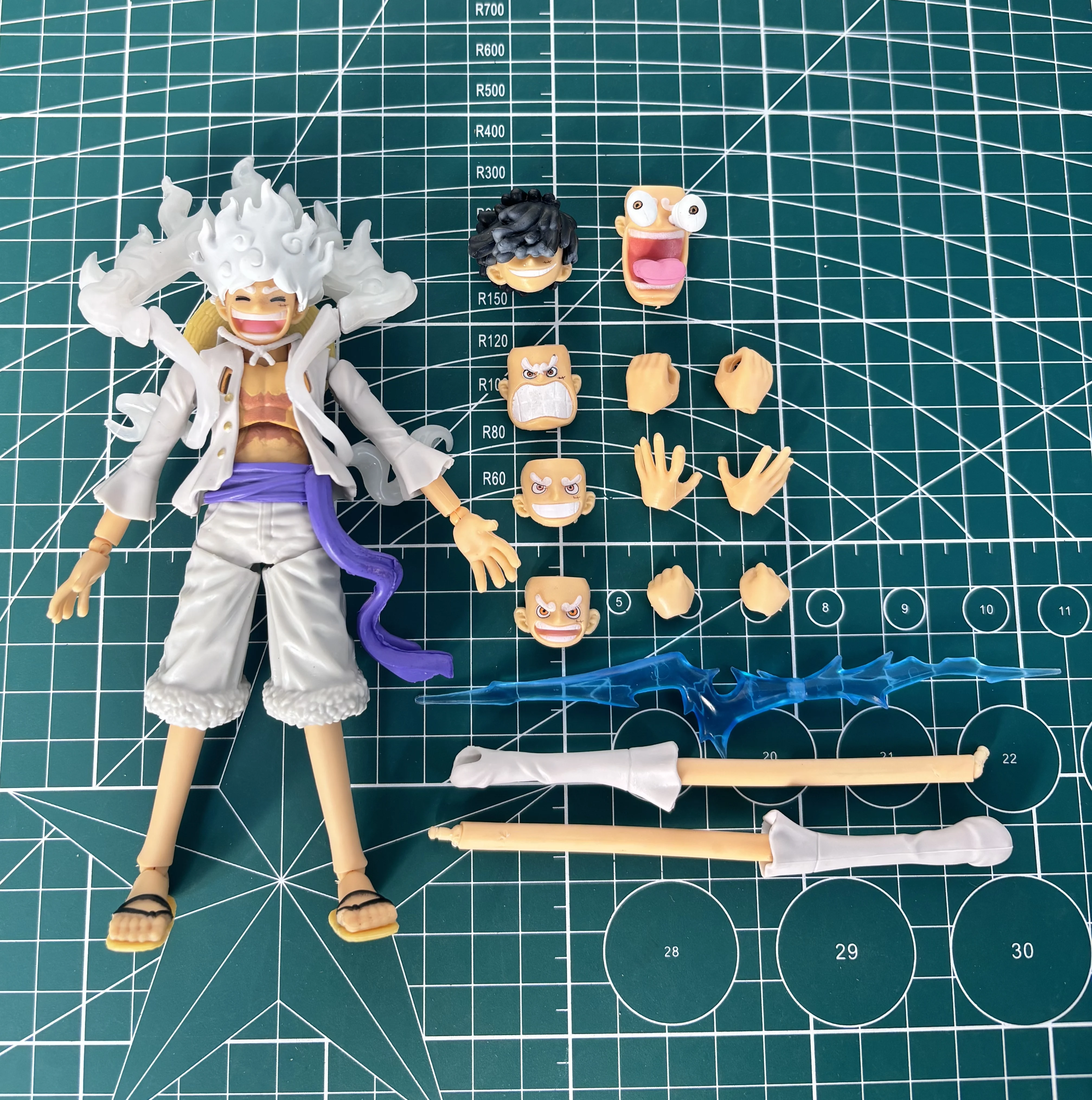 One Piece Luffy Gear 5 Sun God Nika Action Figure, Anime Figure Model Ornament with Multiple Accessories