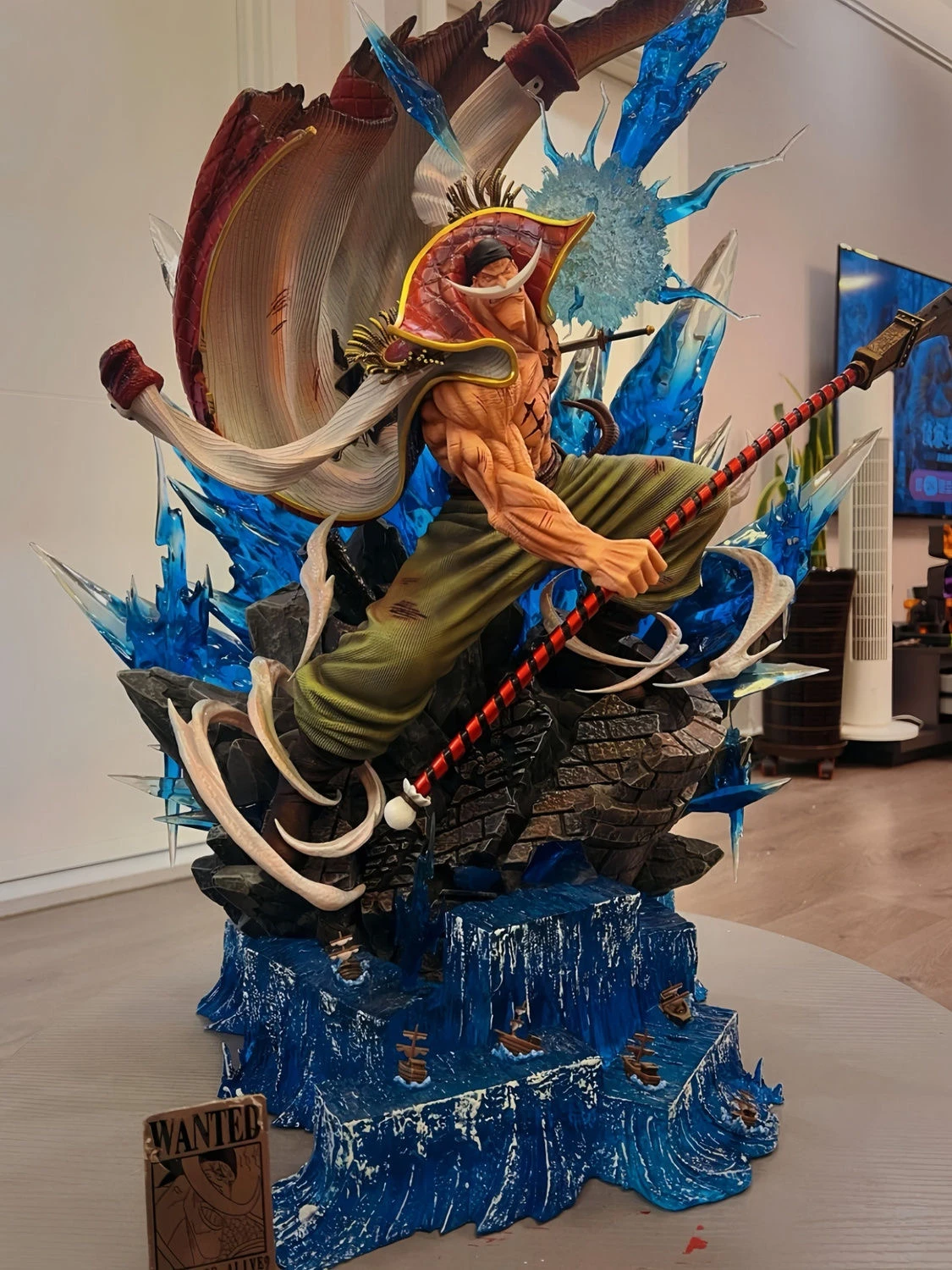 Spot PVC 40cm Edward Newgate Action Figure -Lx Gk Statue Whitebeard One Piece Collectible Toy Room Desktop Decoration Toy
