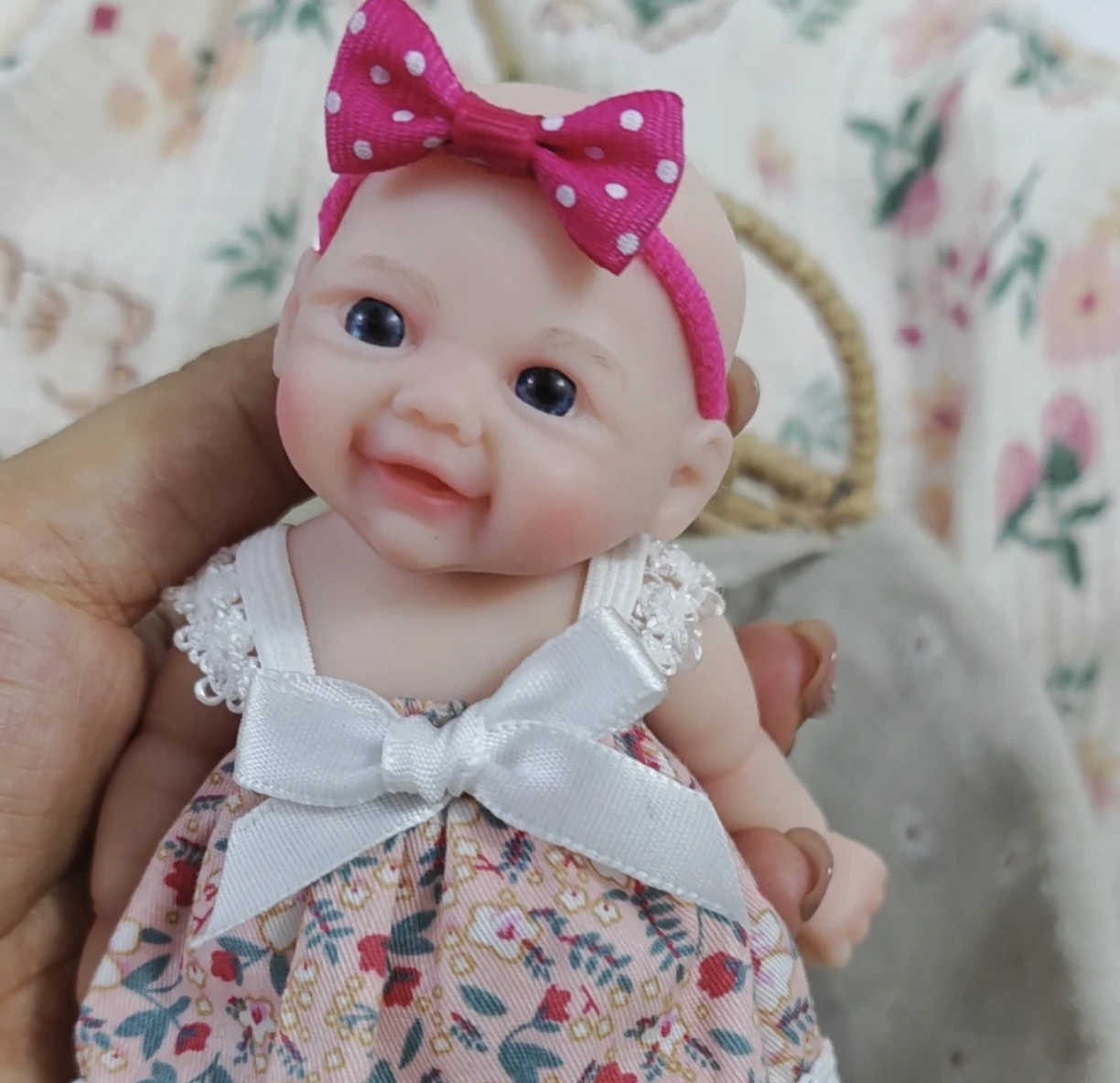 6 Inch Chubby Vivienne All Silicone Reborn Doll Lifelike Soft Solid Silicone Washable Doll Stress-relieving Toys
