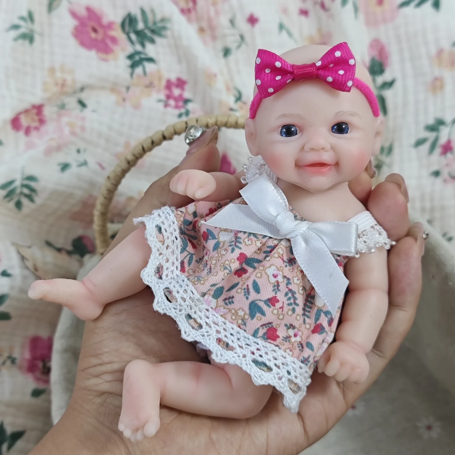 6 Inch Chubby Vivienne All Silicone Reborn Doll Lifelike Soft Solid Silicone Washable Doll Stress-relieving Toys