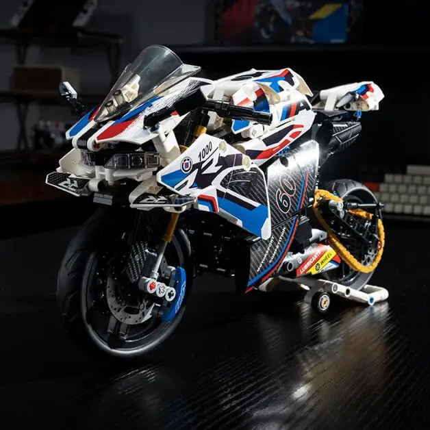 Adult Classic 1:8 Motorbike High-Tech Model Building Blocks Set Unique Motorcycle Bricks Toy Gift for Vehicle Enthusiasts