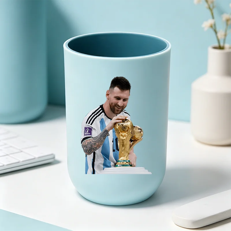 Football Superstar Messi Water Cup Portable Toiletry Cup Kids Toothbrush Cups Unisex Household Drinking Cup Bathroom Ornament