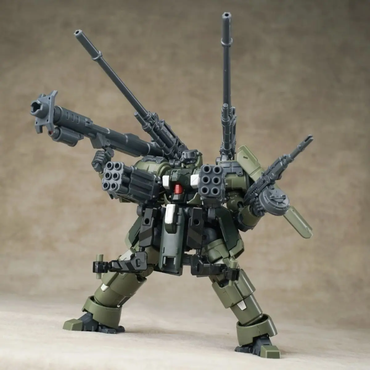 Sheik Mainland ZAROV Cannonry C1 1/144 Heavy Artillery Mech Model Kit, Buildable Empire Trooper Figure for Collectors Hobbyists