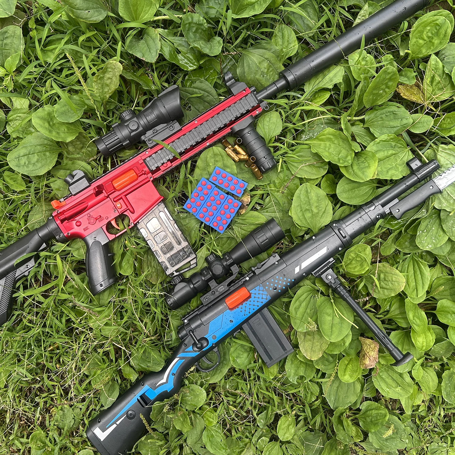 Multiple Models of Safe Shell-Ejecting Soft Bullet Toy Guns 98K&M416, Game Replica Models, Classic Manual Side-Loading