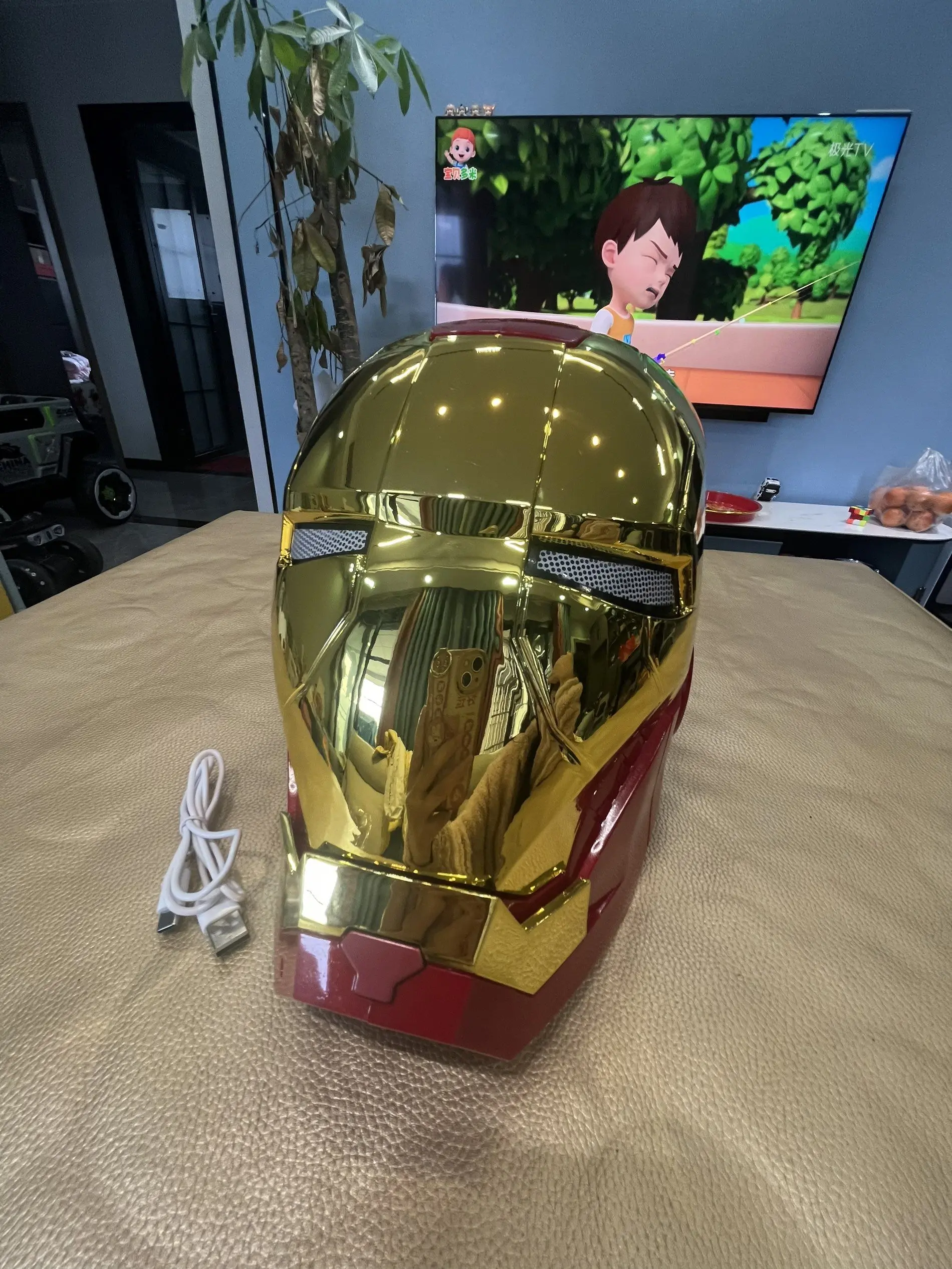 2026 New Iron Man Helmet 1:1 Electric Wearable Voice Control Anime Peripheral Model Collectible Prop Adult Role‑Play Birthday Gi