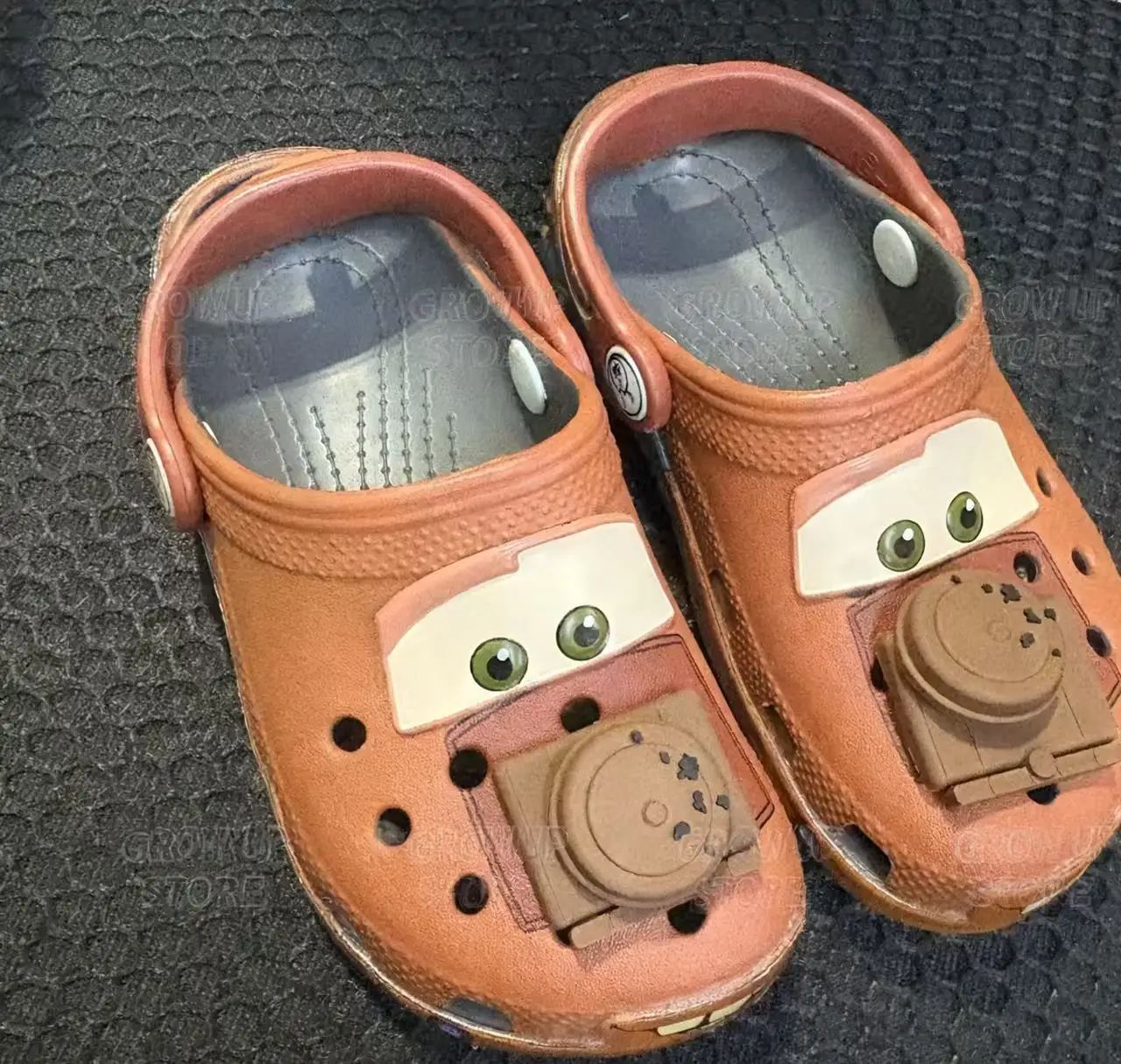 New Summer Cartoon Cars Theme Mater Clogs Non‑Slip Lightweight Eva Beach Slippers Breathable Outdoor Sandals Gift For Adults