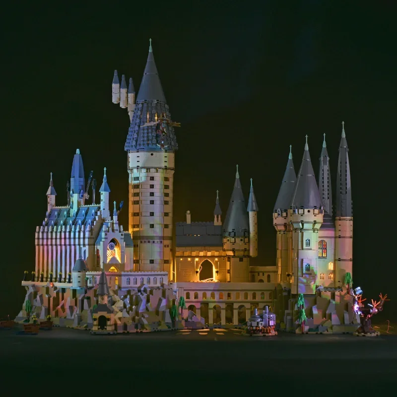 6020PCS Popular Iconic Magical Movie School Castle Building Blocks DIY Assembly Large Scene Display Model Desktop Decor Gifts