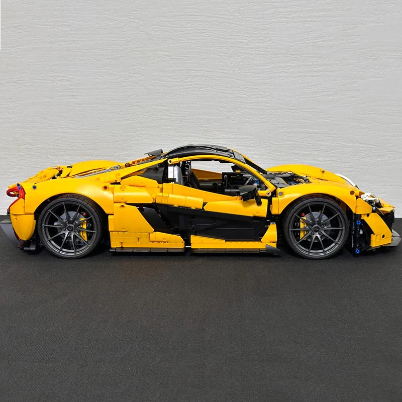 3893PCS MOC Yellow P1 1:8 Technical Supercar Building Blocks Model Collectible Display Assembly Toy Birthday Gifts for Adults