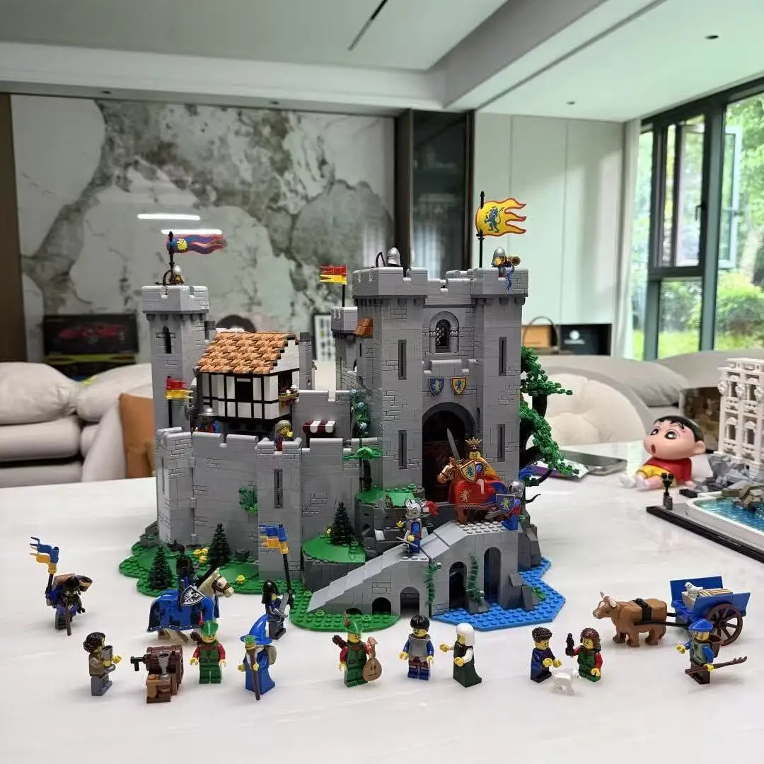 2026 New Model Lion Castle Building Block Toys New Year Birthday Building Blocks