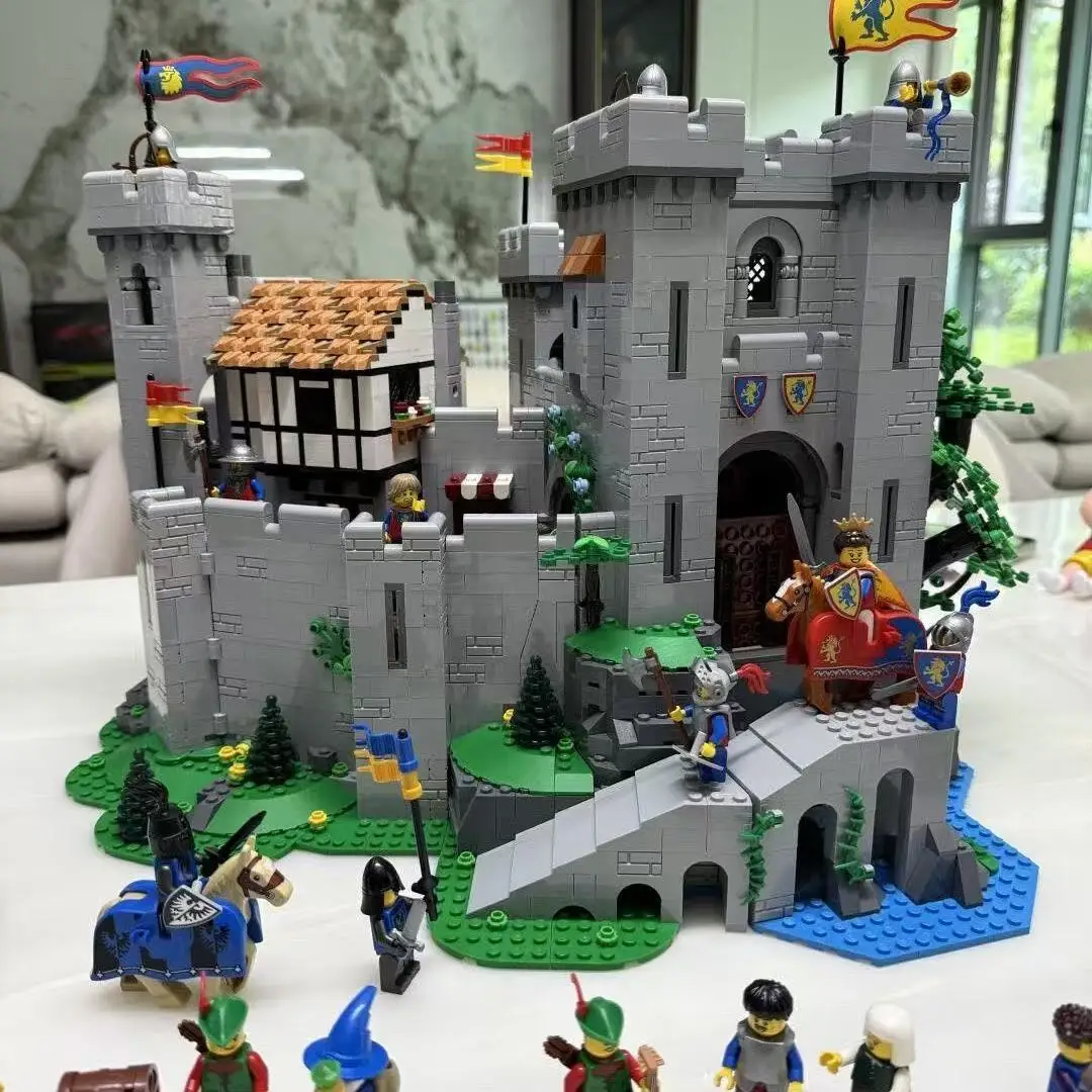 2026 New Model Lion Castle Building Block Toys New Year Birthday Building Blocks