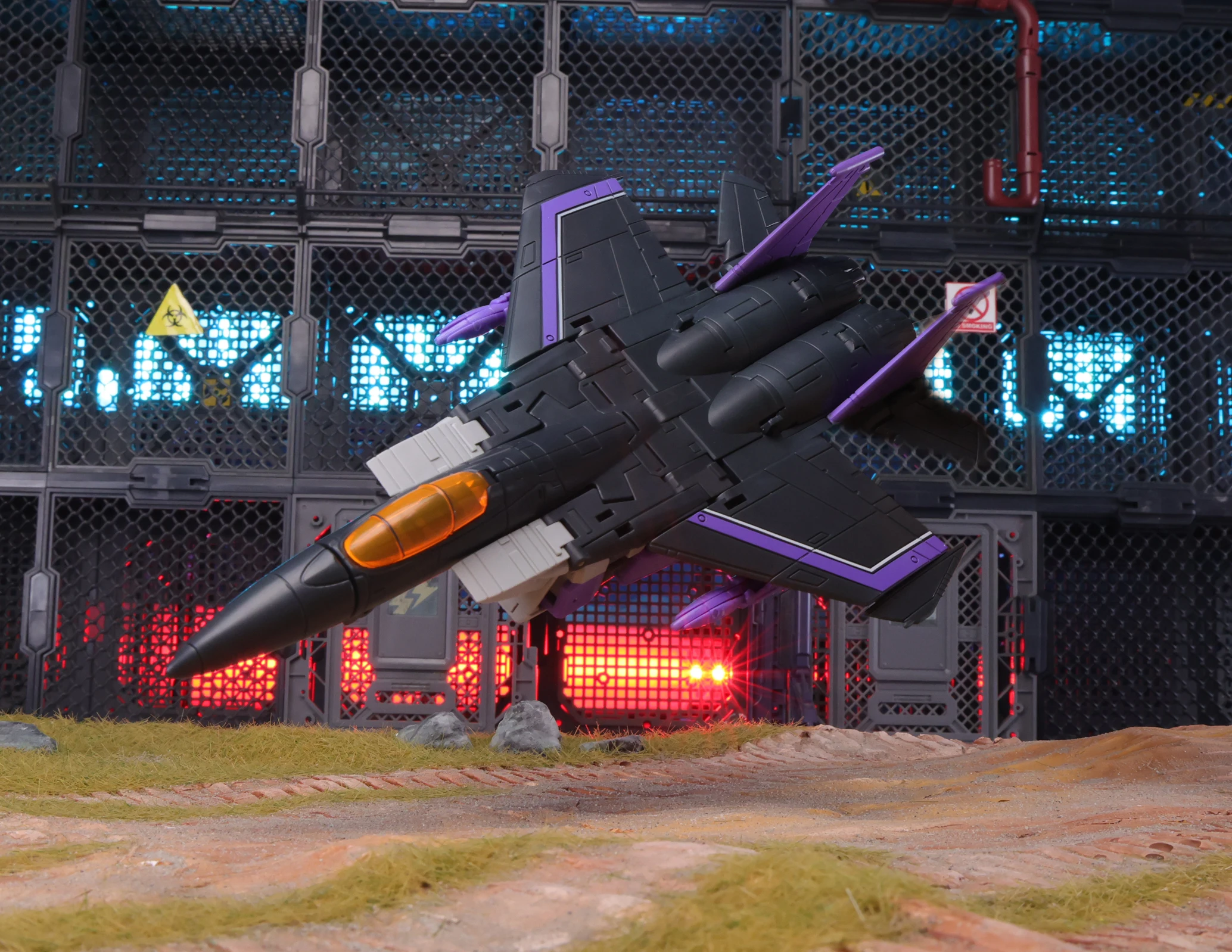 Transformation JCS JCS-001 JCS001 Thundercracker Starscream Skywarp Blitzwing SS86 KO Figure Action Figures