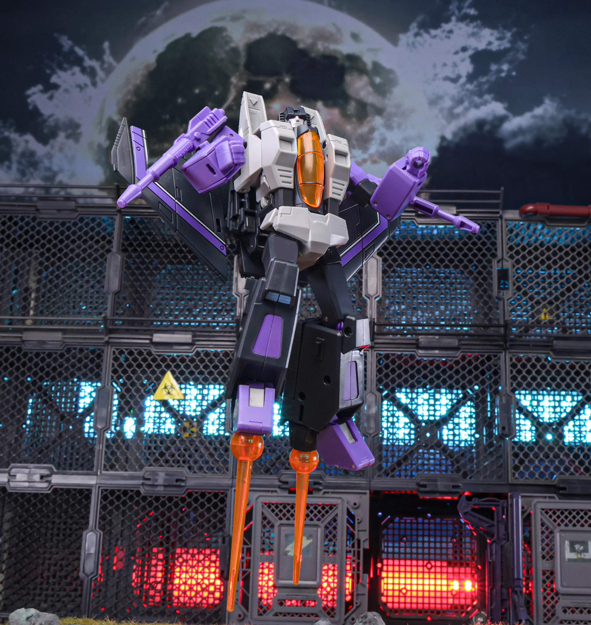 Transformation JCS JCS-001 JCS001 Thundercracker Starscream Skywarp Blitzwing SS86 KO Figure Action Figures