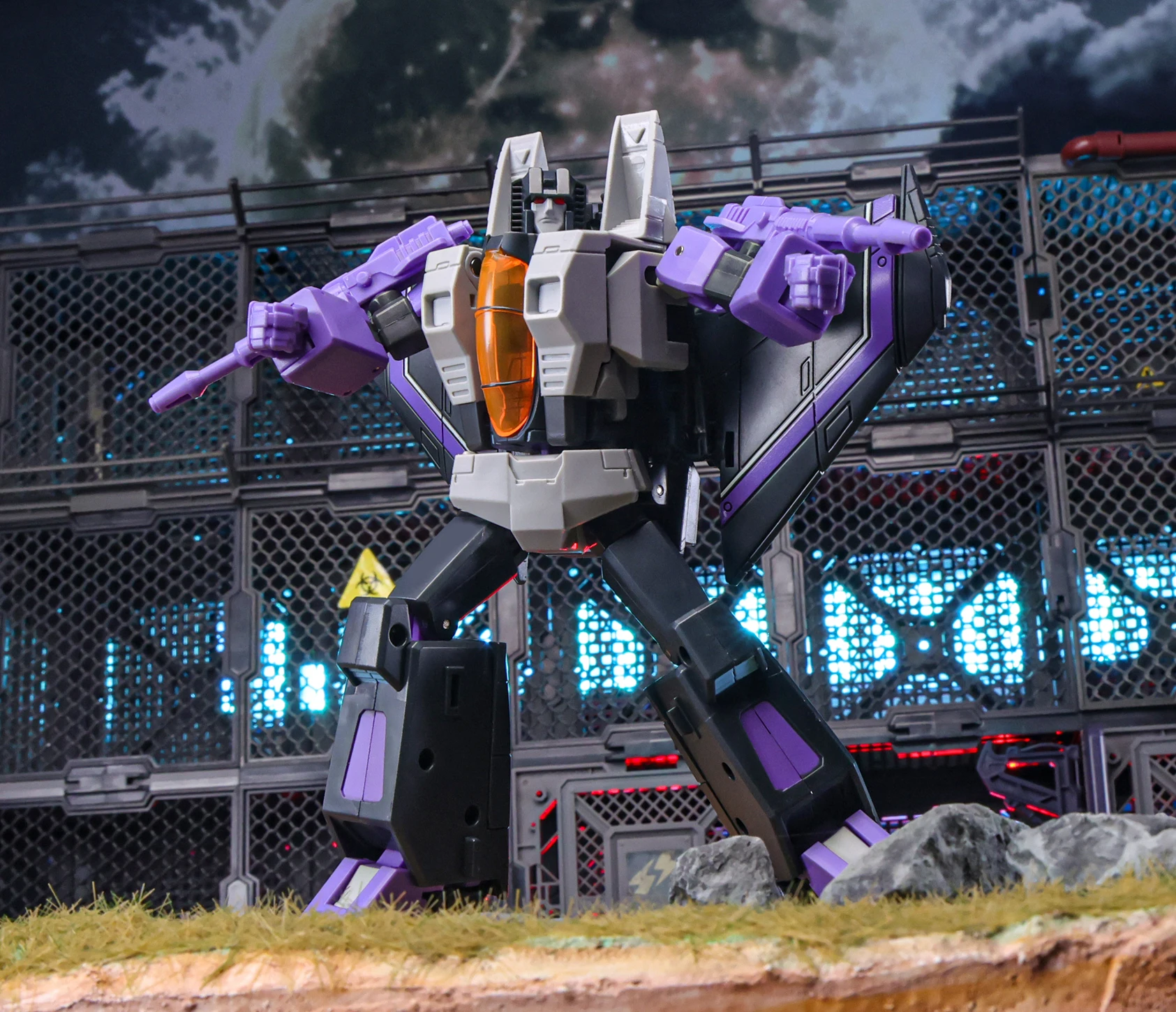 Transformation JCS JCS-001 JCS001 Thundercracker Starscream Skywarp Blitzwing SS86 KO Figure Action Figures