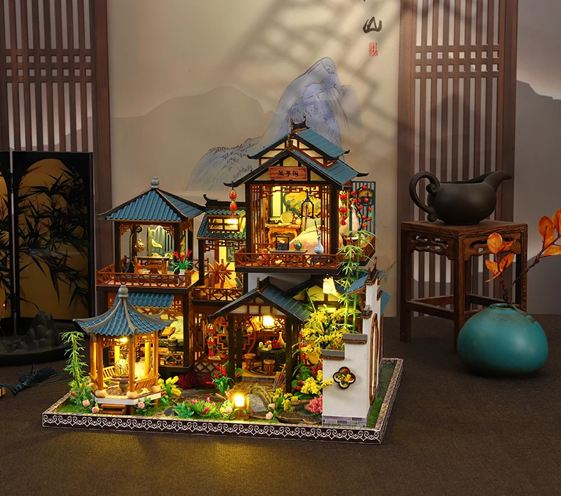 DIY Big Doll House Wooden Miniature Furniture Dollhouse Handmade Case Model Assembly Toys for Children Girls Birthday Gifts 2014