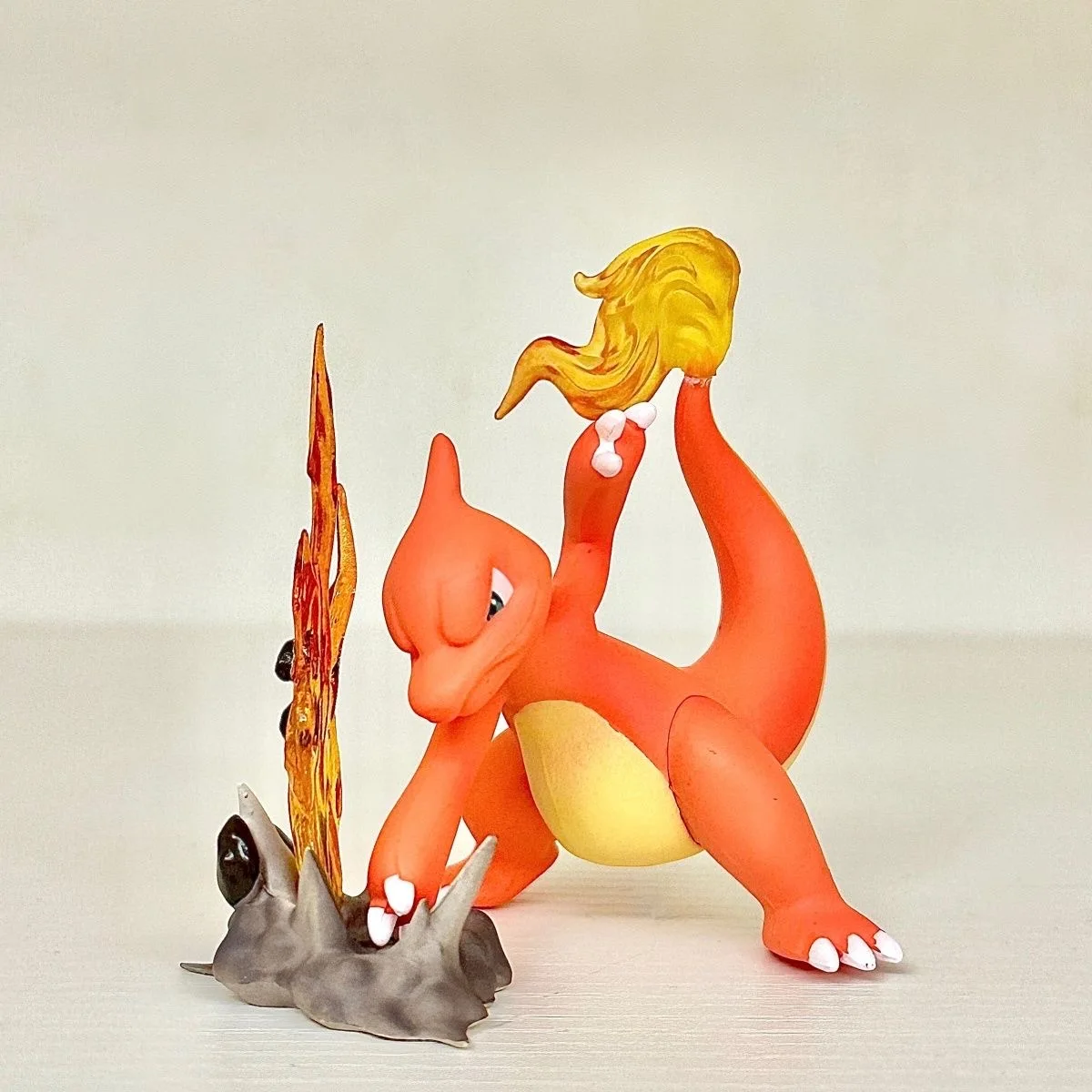 15cm/5.90in Anime Pokemon Figure Charizard Charmander Charmeleon Action Figures PVC Statue Model Collection Toys Gifts