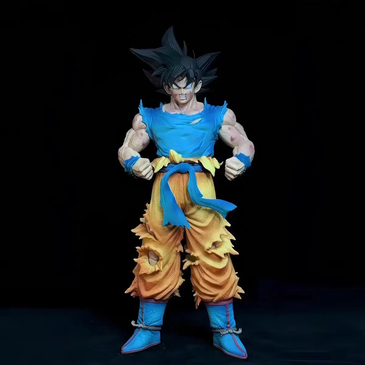 28cm/11.02inch Dragon Ball Z Son Goku Figure Super Saiyan Goku Action Figure Pvc Statue Collection Model Toys Gift