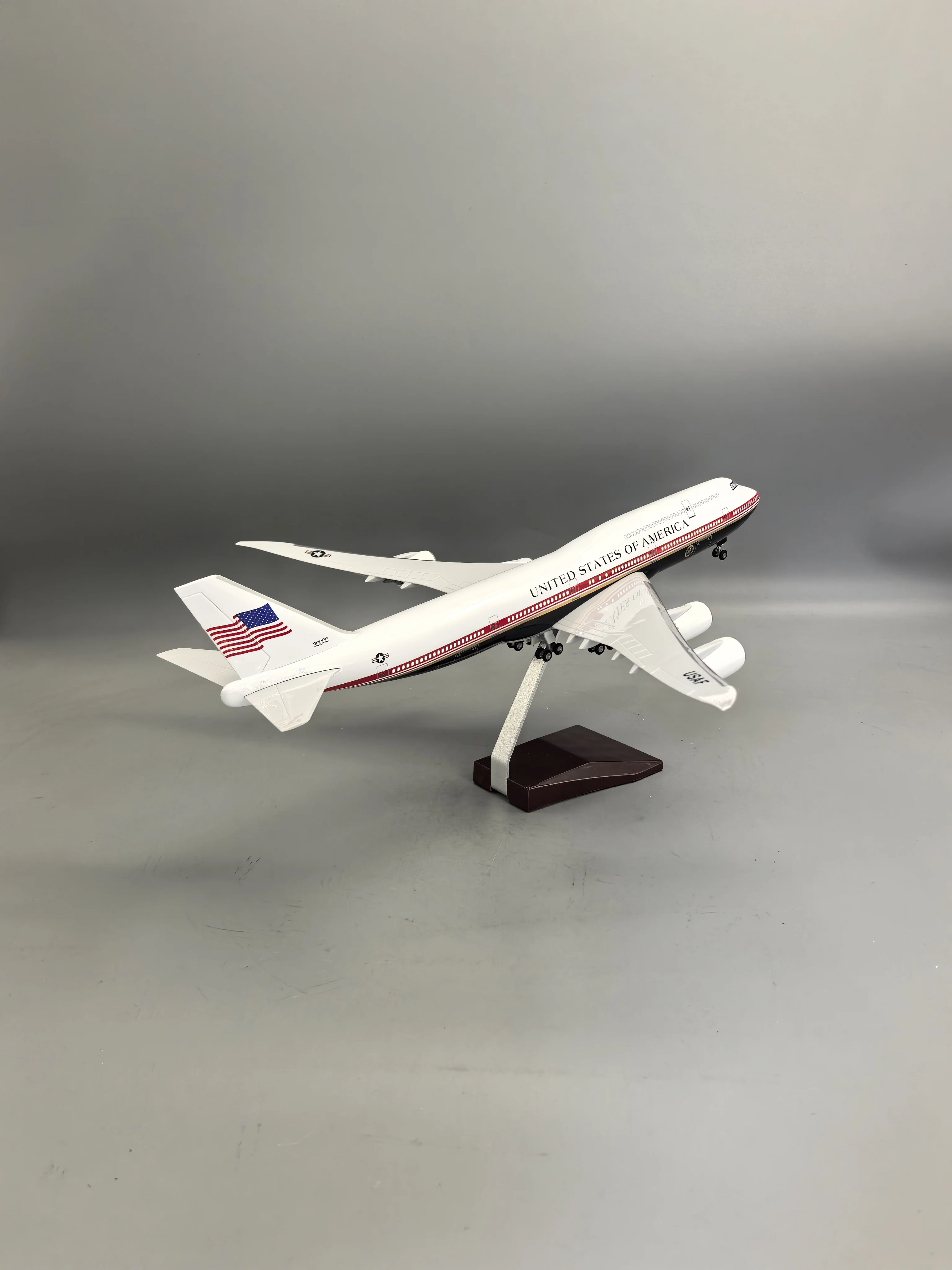 New 47cm Large Scale American Air Force One B747 Airplane Model Kit with Stand for Adult Aviation Souvenir Gift or Plane Toy