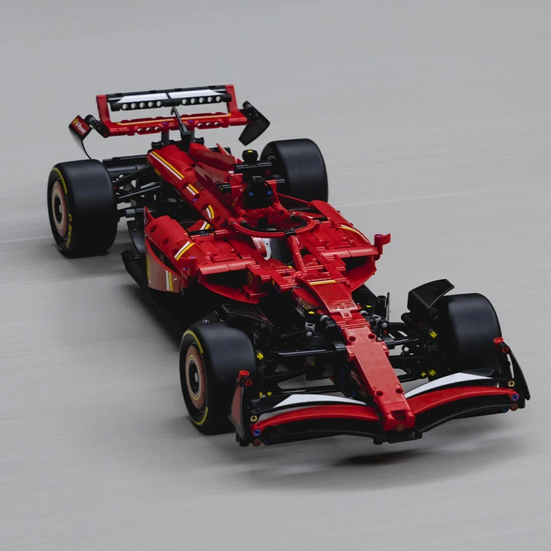 1361PCS Technical 1:8 Red SF-24 Racing Car Building Blocks Set MOC Formula Race Car Model Assembly Toy Birthday Gift for Boys